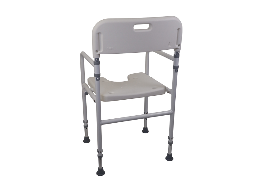 Silla de ducha con respaldo y apoyabrazos, vista trasera. Estructura en aluminio anodizado, asiento blanco con diseño ergonómico en herradura y patas regulables con topes antideslizantes.