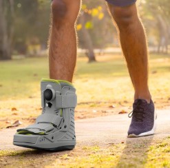 BOTA ORTOPÉDICA AIR LINER WALKER CORTA