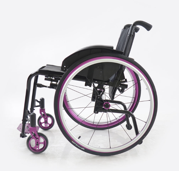 SILLA DE RUEDAS ULTRALIVIANA DE MARCO RIGIDO
